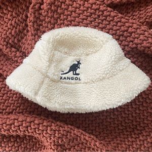 Kangol🦘Sherpa Bucket Hat | Sz M/L